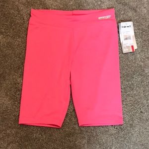 NWT girls spandex hot pink shorts - Hind